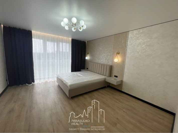 Продам простору 1-о кімнатну квартиру - фото 1