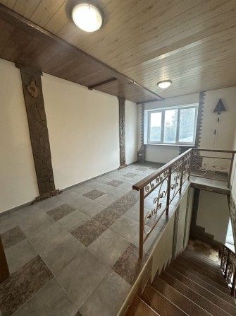 Продам дворівневу квартиру - фото 1