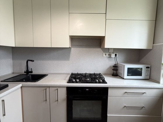 Продається двокімнатна квартира в Чорноморську. Центр. Чорноморськ