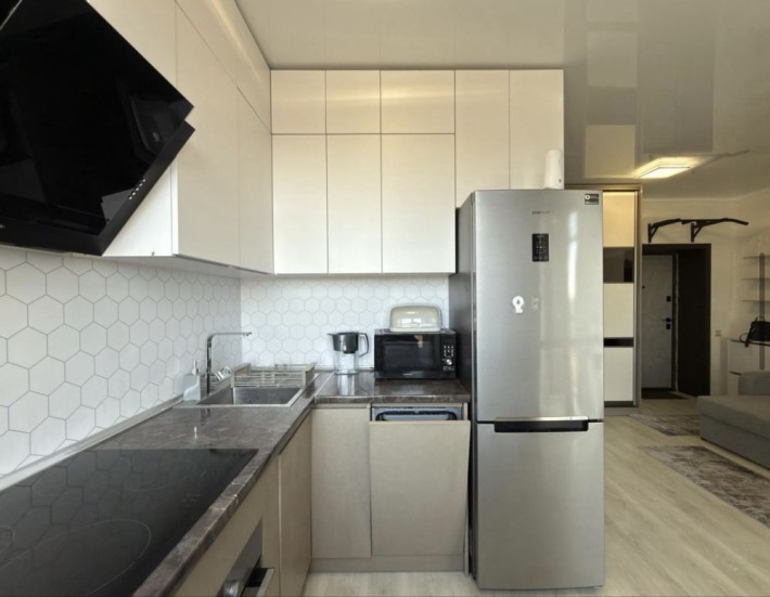 Охайна квартира- студія Гостомель, Центр, вигідна пропозиція! - фото 1