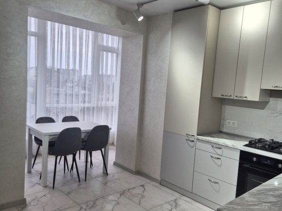 Продається квартира в новобудові вул.Миру від власника Коломыя