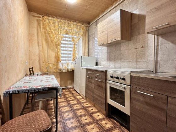 Продам 1к квартиру (гостинку) Чорноморськ Черноморск