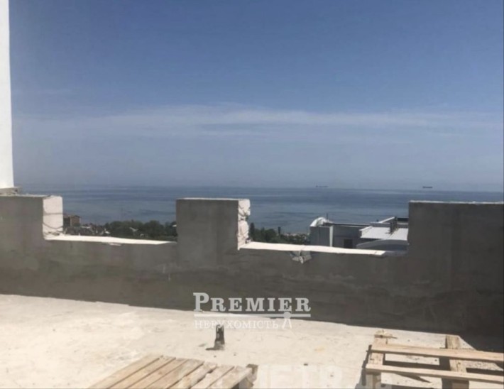 3-кімнатний пентхаус з терасою та видом на море в новому будинку - фото 1