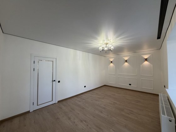 Простора однокімнатна квартира з крутою площею 55 м² — майже як 2-кімнатна Коломия