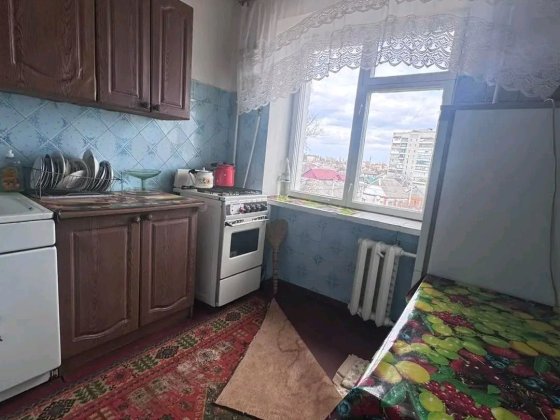 Продам 3х кімнатну квартиру. Р-н Утосу Коростень