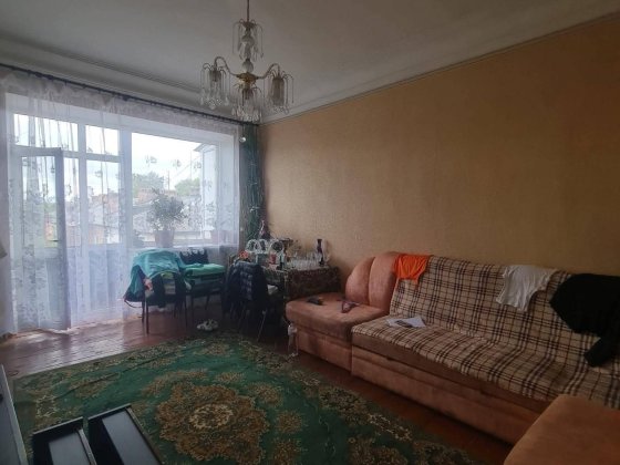Продається 3 -х кімнатна квартира в районі 1травня