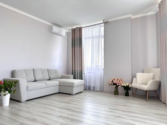 2-комнатная квартира , современный ремонт Черноморск