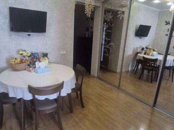 Продам 3-х кімнатну квартиру в центрі міста Коростень Коростень