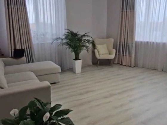 Продається простора 2-кімнатна квартира біля моря (район Моноліту) Черноморск