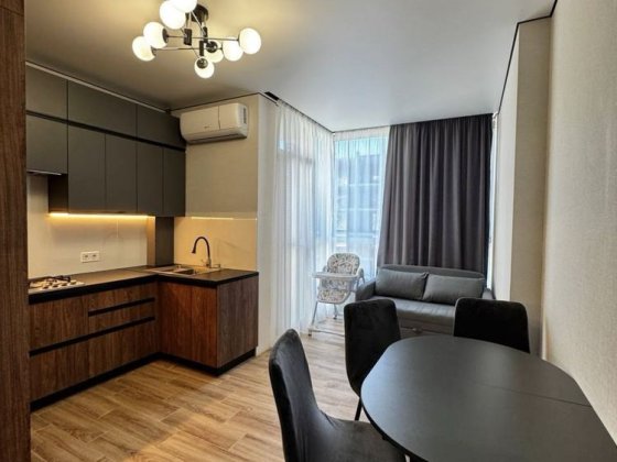 2к Квартира з ремонтом 42м2 Жк на Прорізній