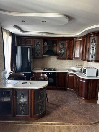 Продам 2к.квартиру в Черноморске - фото 1