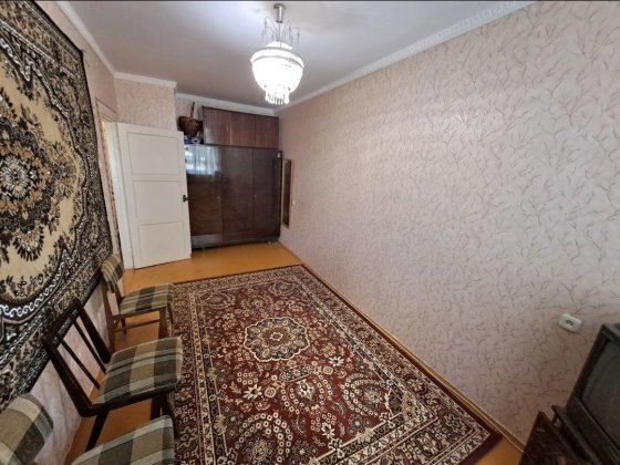 Продам 2-комнатную отличная локация Чорноморськ