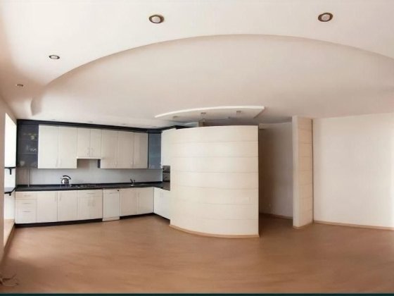 Продам квартиру в центрі міста (300-180) Чорноморськ