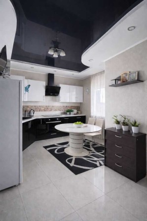 Продається затишна 2-кімнатна квартира, площею 60 м² на комфортному 4 поверсі. - фото 1