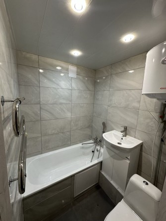 Продам квартиру 1 к в центре - фото 1