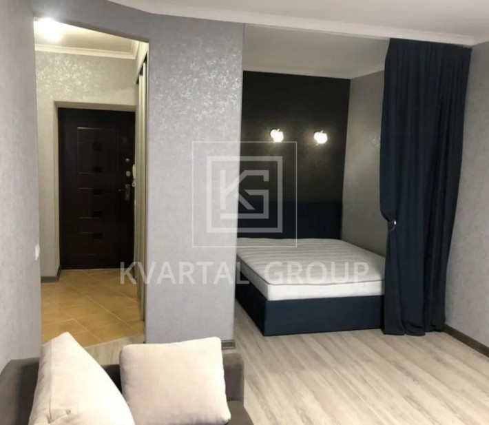 Простора 1к. з ремонтом! 2 комірки. - фото 1