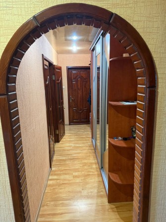 Продам 3-х кімнатну велику квартиру, можно за сертифікатом район - фото 1