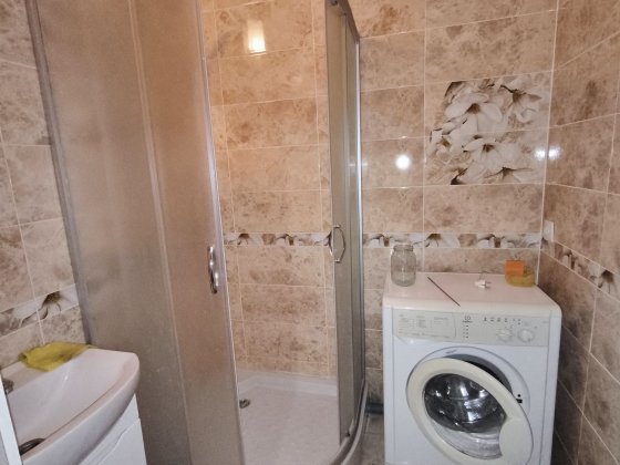 Продам 2кв на треугольники Лозовая