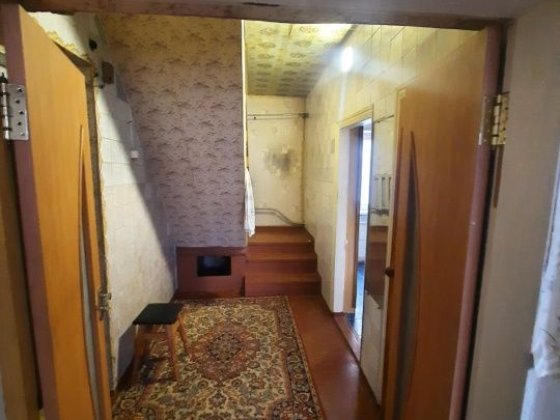 Продам трикімнатну квартиру. Лубни