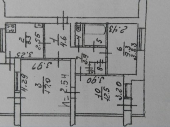 Простора 3-кімнатна | автономне опалення | вигідна ціна