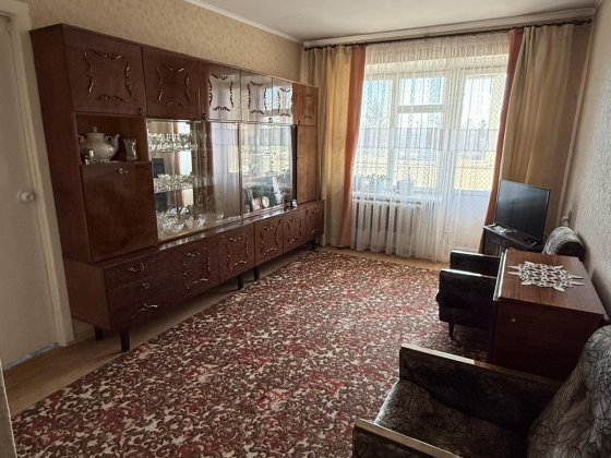 Продаж 3-х кімнатна з індивідуальним опаленням район Сільмаш Нежин