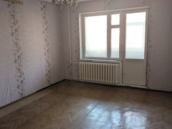 Продам однокімнатну квартиру Ніжин