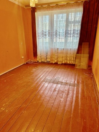 Продаж квартири під ремонт в Підгоряні - фото 1