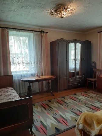 Продається затишна 1-кімнатна квартира в місті Нововолинськ - фото 1