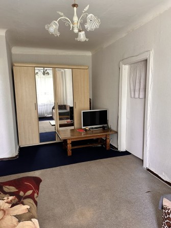 2-кімнатна квартира в центрі, 1-й поверх, Нововолинськ (під бізнес) - фото 1