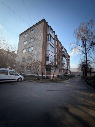 Продаж 3-кімнатної квартири в центральній частині міста! - фото 1