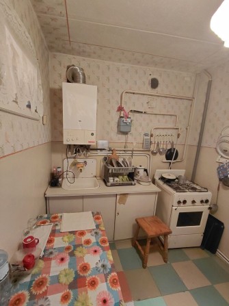 Продається трикімнатна квартира - фото 1