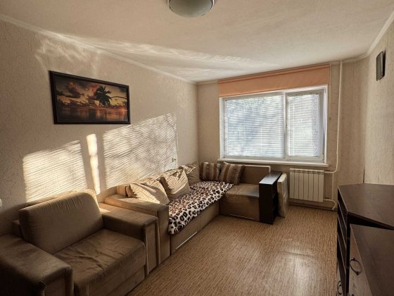 Продам 1к квартиру в Обухові, вул. Каштанова, 7. Окремий вхід. Паркомісце Обухів