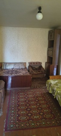 Продам 1к квартиру в Павлограде, по ул. Почтовой 3/5 - фото 1