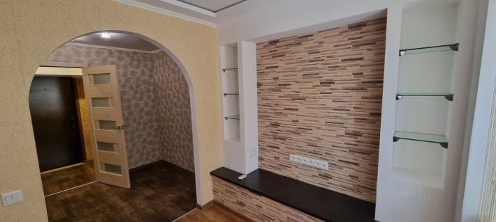 Продам кімнату 18 к/м - фото 1
