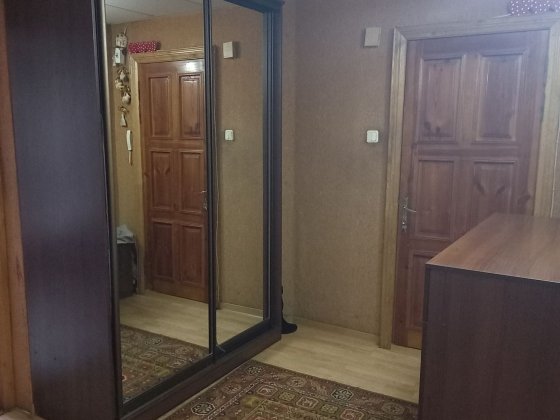 Продам зх кiмнатну квартиру на ПШБ Павлоград