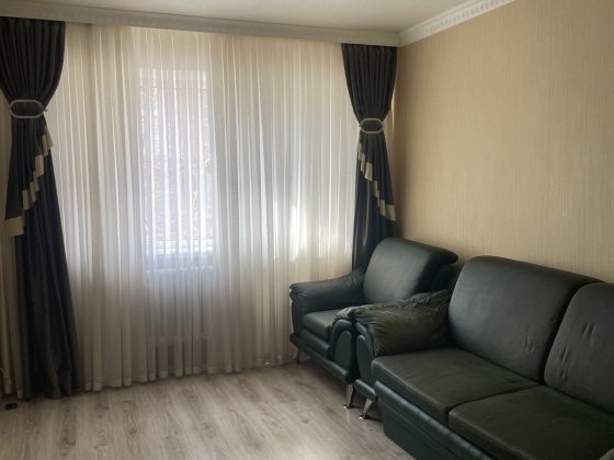 Продам квартиру, 3кімнатна Прилуки