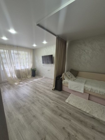 Продам 1 к сучасну  квартиру - фото 1