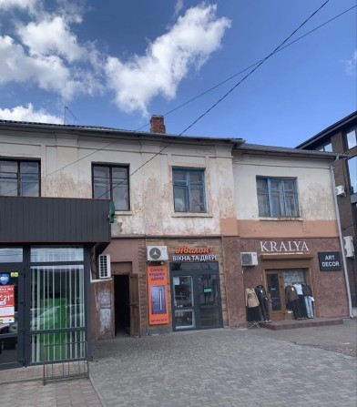 Продажа квартири - фото 1