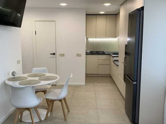 Продам квартиру в Солоніцевкє 37м.кв. з ремонтом та опаленням!SE Солоницевка