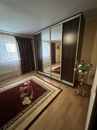 Продам 2-х кімнатну квартиру - фото 1
