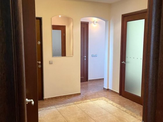 Продаж 3-к кв, ВЛАСНА, 76м2, без посередника. Новая Украинка
