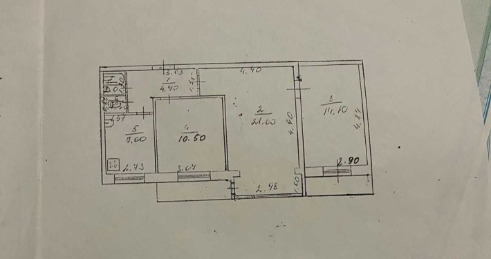 Продаж бюджетної 3-кімнатної квартири - фото 1
