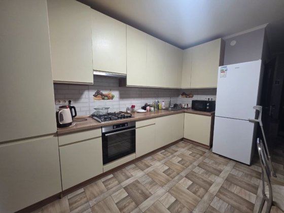 Продається 1-кімнатна квартира в центрі Трускавця з ремонтом та меблями Трускавець