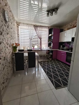 Продаж 2 кімнатної квартири. Озерна. - фото 1