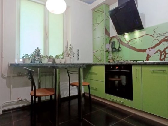 Велика квартира поруч з парком Чекмана з меблями і технікою Хмельницький