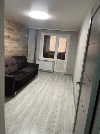 Продається  1/2 квартири - фото 1