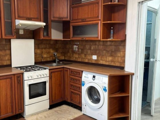 Продаж 1 кімнатноі квартири на Леваді, на 2 поверсі (44 кв.м) Шептицкий