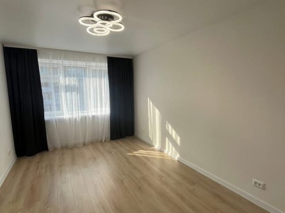 Продам 2-ну квартиру в Шептицькому Шептицький