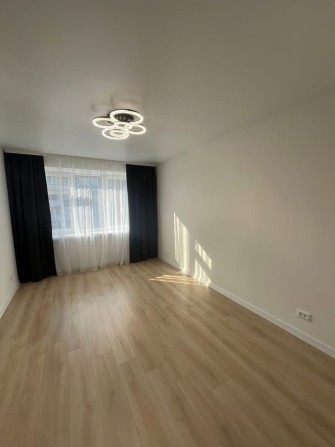 Продам 2-ну квартиру в Шептицькому - фото 1