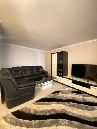 Велика 3к з гарний якісний ремонт, утеплена. Усе залишається! 41453 - фото 1